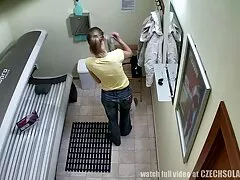 Questa ragazza è tardone italiane troie sfregamento